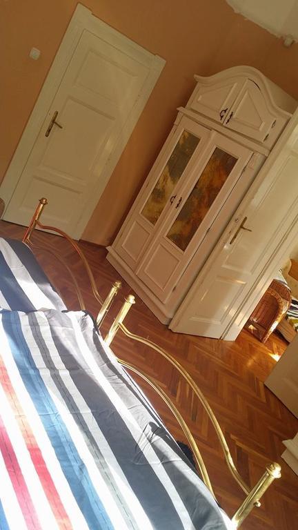 Horvath Apartmanhaz Kaposvár Exteriör bild