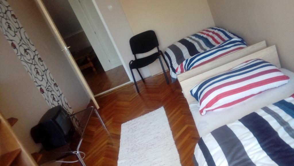 Horvath Apartmanhaz Kaposvár Exteriör bild