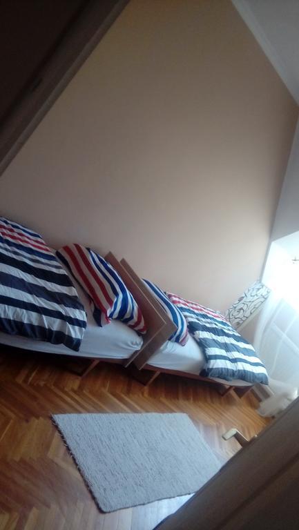 Horvath Apartmanhaz Kaposvár Exteriör bild